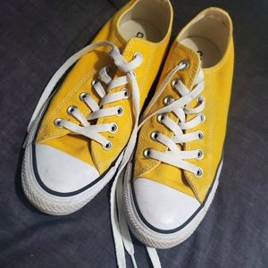 Yellow converse